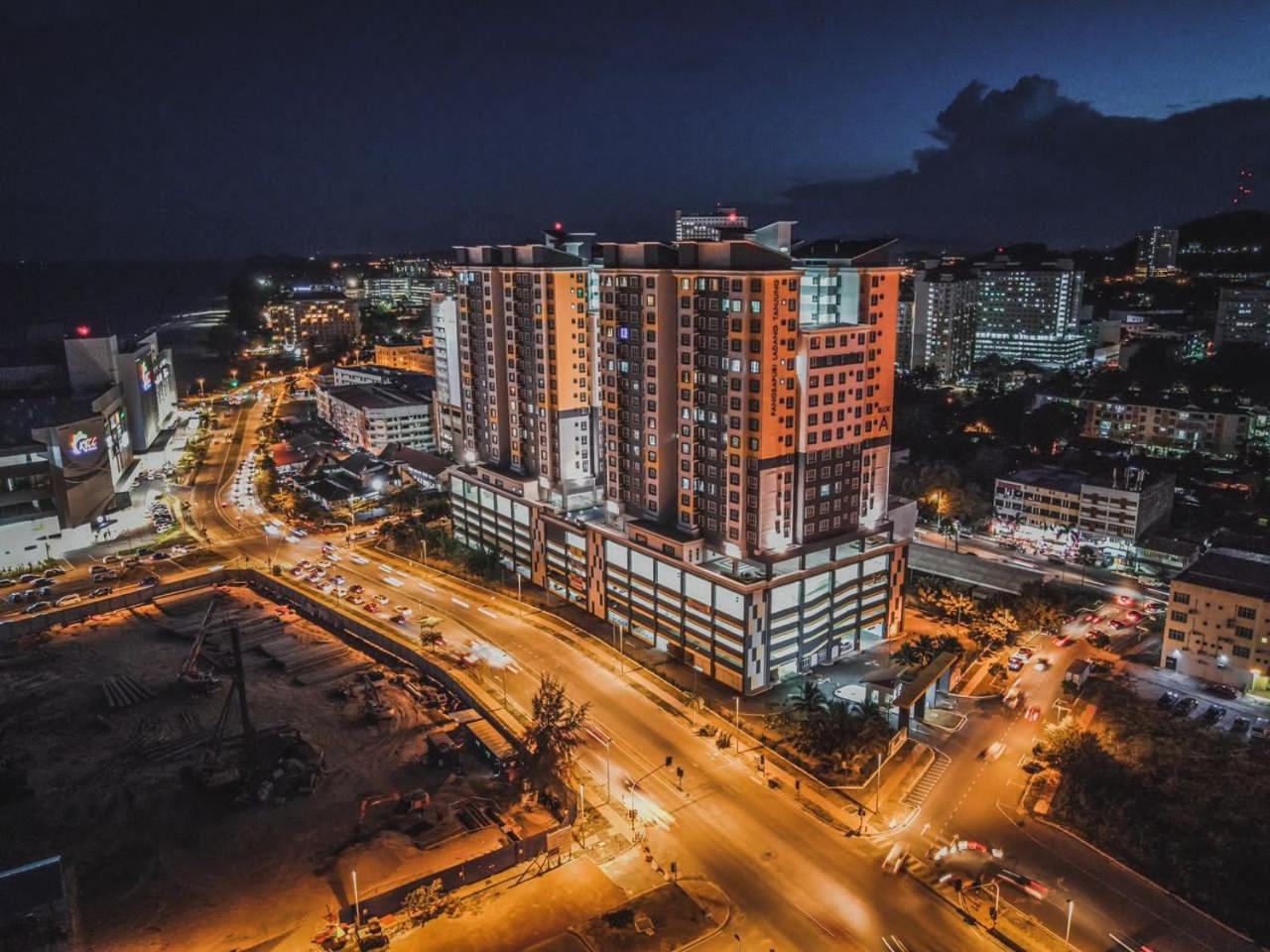 D'Ciella Homes- Sea View, Drawbridge & Ktcc Mall 쿠알라트렝가누 외부 사진